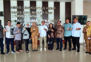 Komisi II DPRD Kota Bekasi saat kunjungan kerja ke DBMSDA