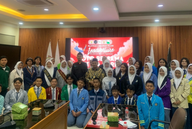 Sardi Efendi Tantang Jurnalis Pelajar Ulas Kinerja DPRD Kota Bekasi