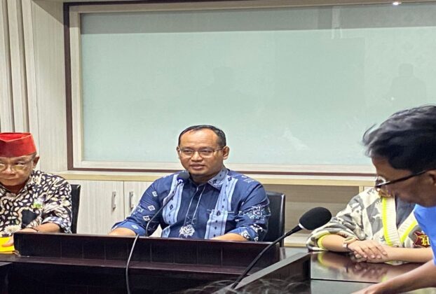 Ketua DPRD Kota Bekasi Terima Audiensi Buruh Tolak Permenaker