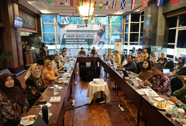 Wakil Wali Kota Bekasi Abdul Harris Bobihoe menghadiri Forum Diskusi BSKDN Kemendagri tentang Program Cek Kesehatan Gratis.
