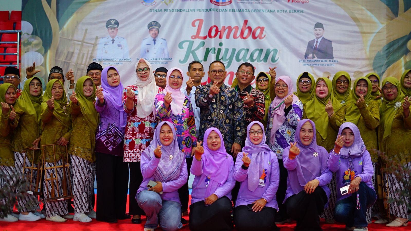 900 Lansia Kota Bekasi Unjuk Kreativitas di Usia Senja