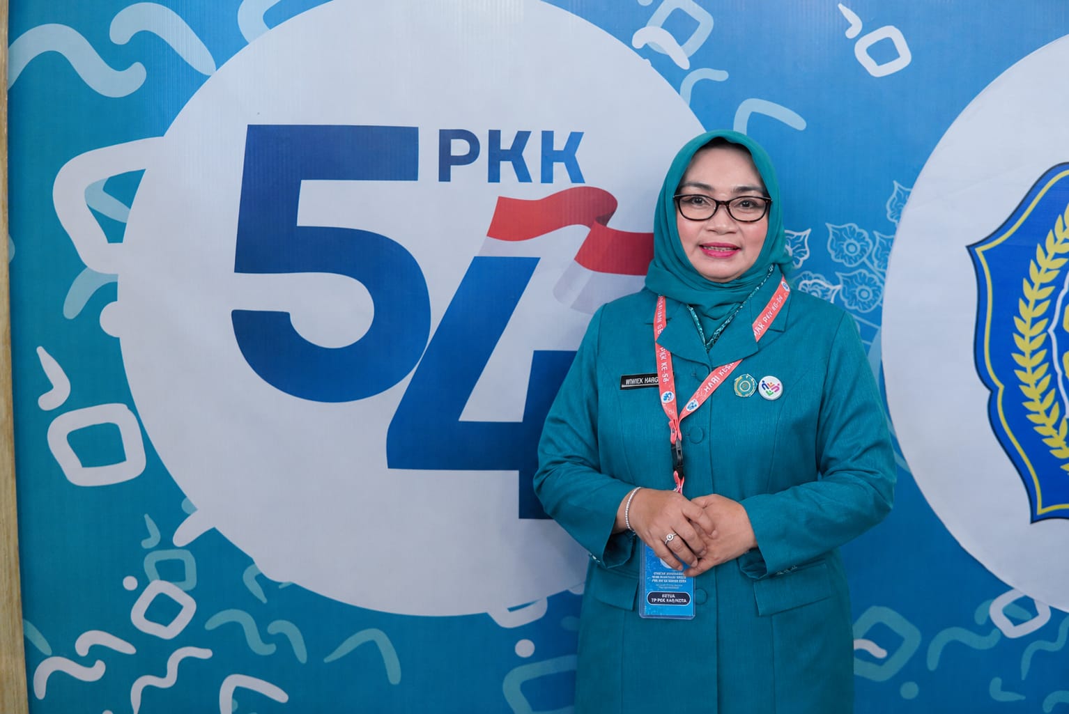 Ketua TP PKK Kota Bekasi Wiwiek Hargono menghadiri Puncak HKG PKK ke-54 Nasional di Makassar.